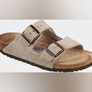 EUC Grey Suede Birkenstocks Soft Footbed